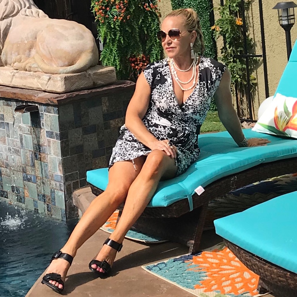 DVF 100% silk print Mini Dress - Picture 5 of 8